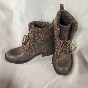 Sugar Dark Brown Fur-Lined Boots
